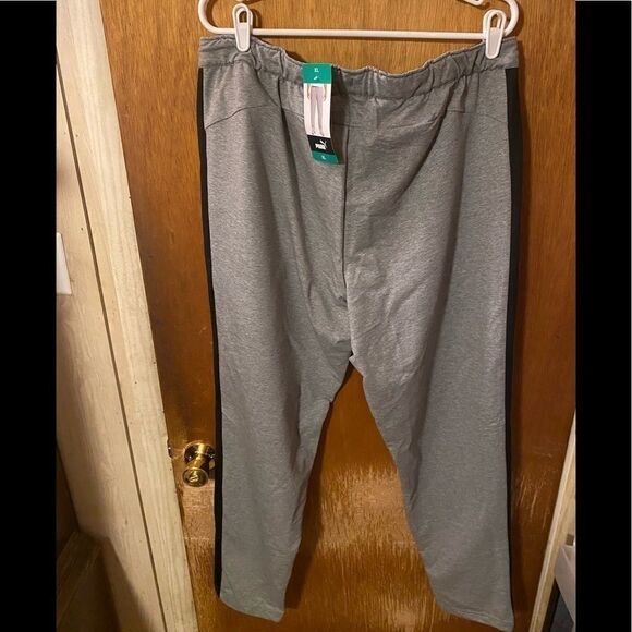 Puma training pants - Picture 2 of 3